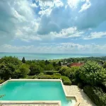 Apartment Balatonalmadi, Matyas Kiraly Nyaralo Balatonalmadi