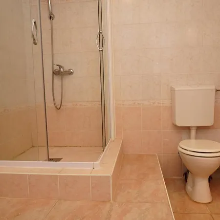 Balatonalmadi, Matyas Kiraly Nyaralo Apartman Balatonalmádi
