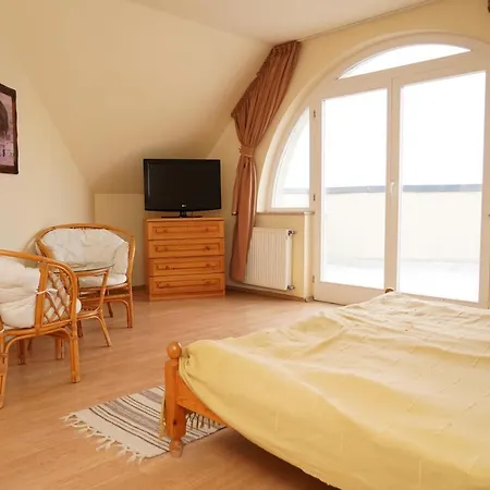 Appartamento Balatonalmádi, Mátyás Király *
