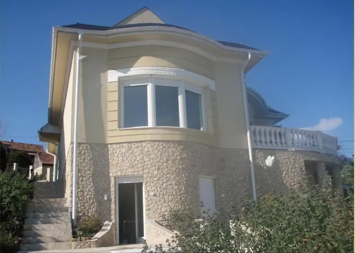 Balatonalmádi, Mátyás Király Apartamento Balatonalmádi